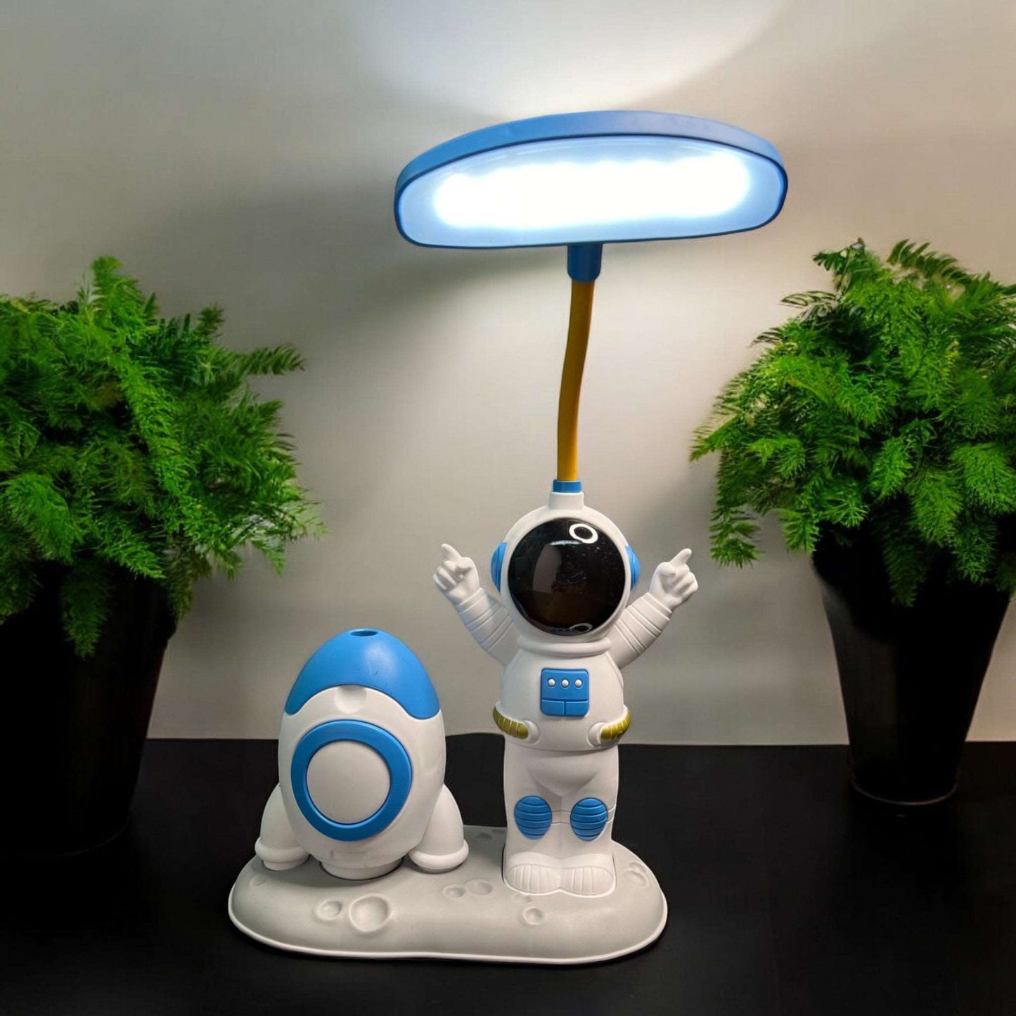 Astronaut Rocket Design Rechargeable Table Desk LED Lamp