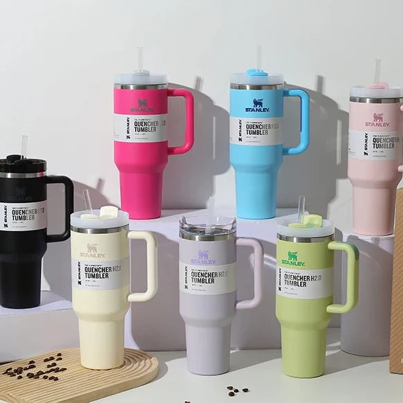 Stanley Quencher Water Tumbler 1.18L with Straw Solid